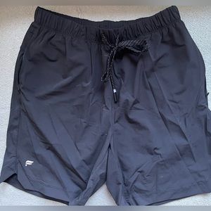 Men’s 7” shorts